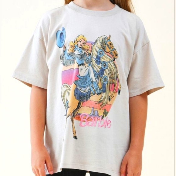 ‼️🩷 ISO BARBIE TOP 🩷‼️ - Picture 1 of 3